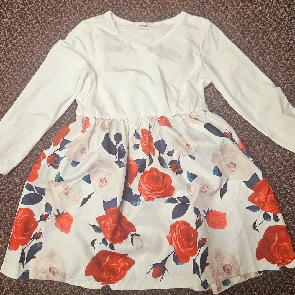 Cute Flowery Dress Size 5-6years